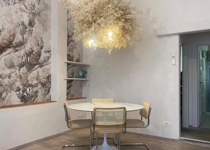 Palazzo Vecchio La Nuvola Apartment *